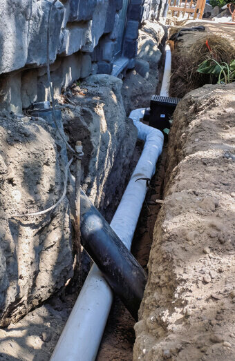 https://plumbercomo.com.au/uploads/2025/06/blocked-drains-220028.jpg