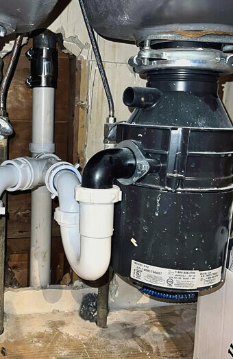 https://plumbercomo.com.au/uploads/2025/06/blocked-drains-220885.jpg