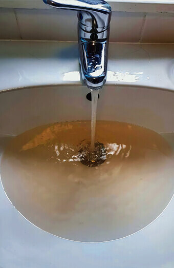 https://plumbercomo.com.au/uploads/2025/06/blocked-drains-905984.jpg