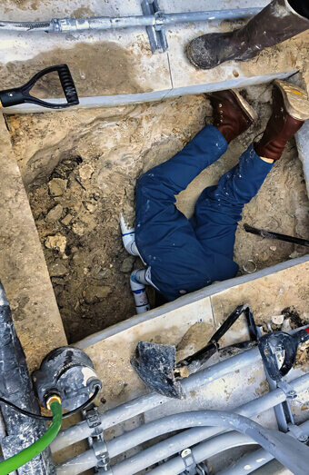 https://plumbercomo.com.au/uploads/2025/06/commercial-plumbing-722681.jpg