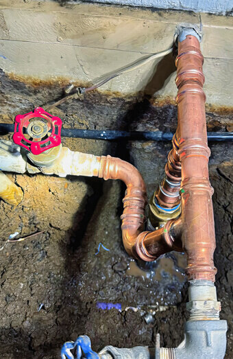 https://plumbercomo.com.au/uploads/2025/06/emergency-plumbing-826583.jpg