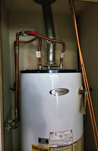 https://plumbercomo.com.au/uploads/2025/06/hot-water-650217.jpg